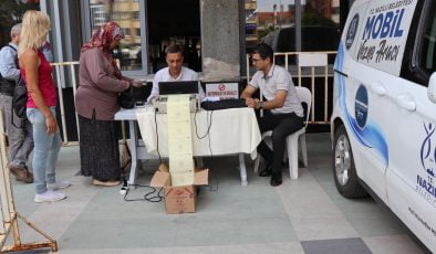 Vatandaşlar Nazilli Belediyesi’nin mobil vezne hizmetinden memnun