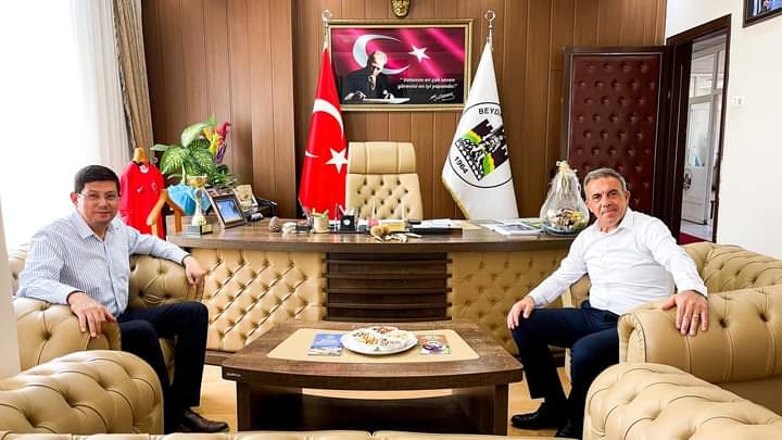 Başkan Özcan, Çevre İlçe Belediye Başkanları ile temasa geçti