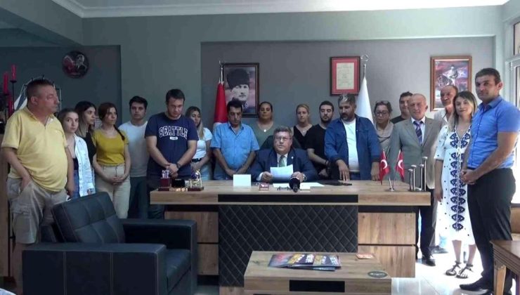 İzmir haber | TDP İzmir İl Başkanı ve 12 ilçe başkanı istifa etti