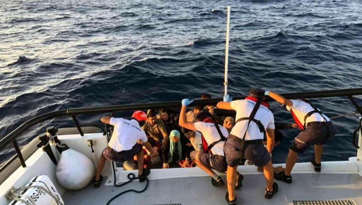 Muğla haber | Datça’da 186 düzensiz göçmen kurtarıldı