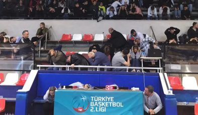 Basketbol maçında deprem tatbikatı