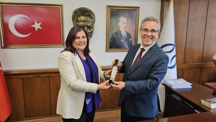Başkan Çerçioğlu Nazilli Belediyesine İlk Ziyaretini Gerçekleştirdi