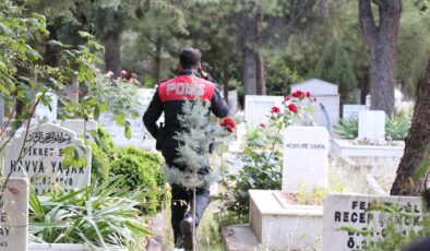 Mezarlıktan Korkutan İhbar, Bebek Ağlama Sesi Polisi Harakete Geçirdi!