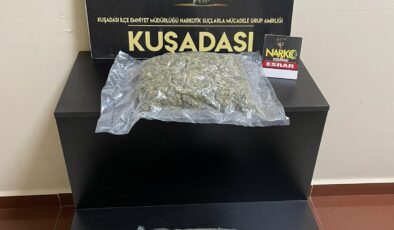 Kuşadası’nda uyuşturucu alışverişine suçüstü