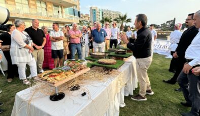 Kuşadası’nda yöresel yemekler tanıtıldı