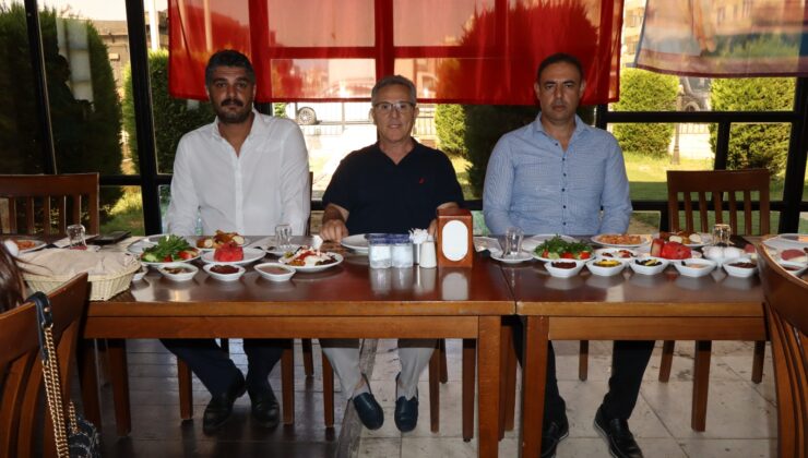 Başkan Tetik inşaat mühendislerini yalnız bırakmadı