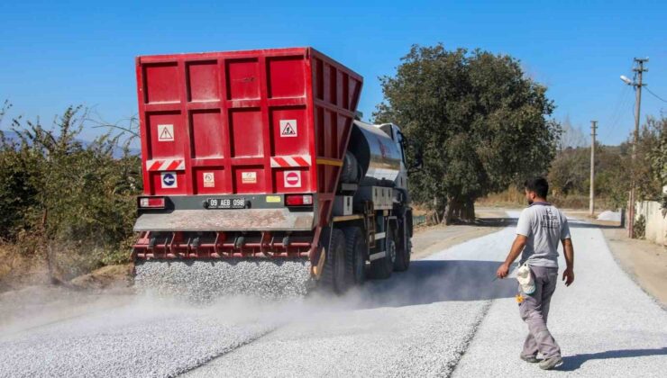 Efeler Belediyesi Umurlu Mahallesi’nde yol çalışmaları gerçekleştirdi