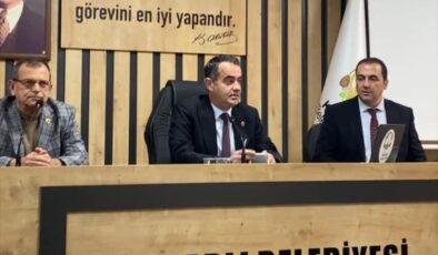 Başkan Arıcı; ”İnsan yemek yediği kaba pislemez. Bana güvenen kimseyi yarı yolda bırakmam”