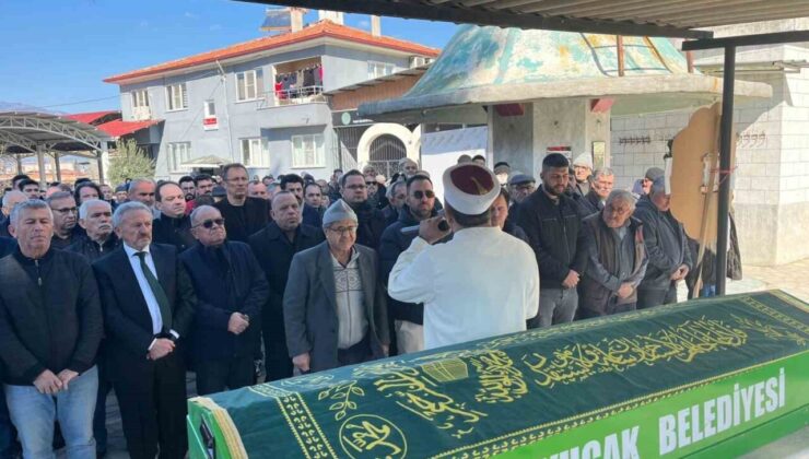 Deve güreşi izlerken hayatını kaybeden Gerçeker, son yolculuğuna uğurlandı