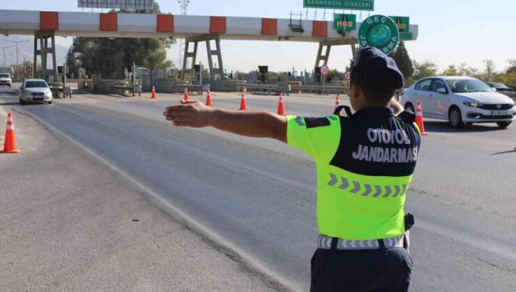 Aydın’da 5 düzensiz göçmen yakalandı