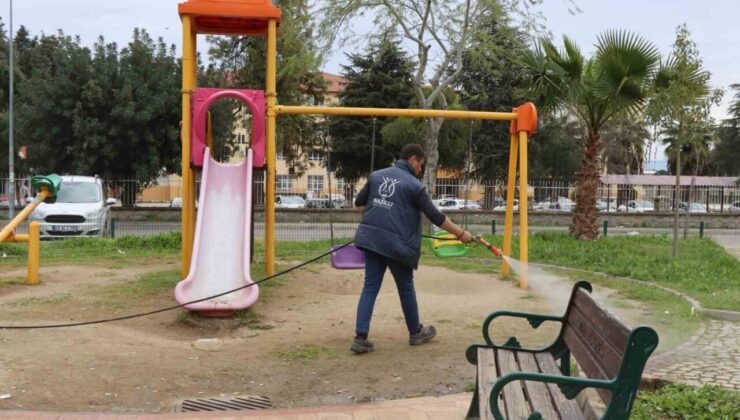 Nazilli Belediyesi’nden parklarda yaz hazırlığı