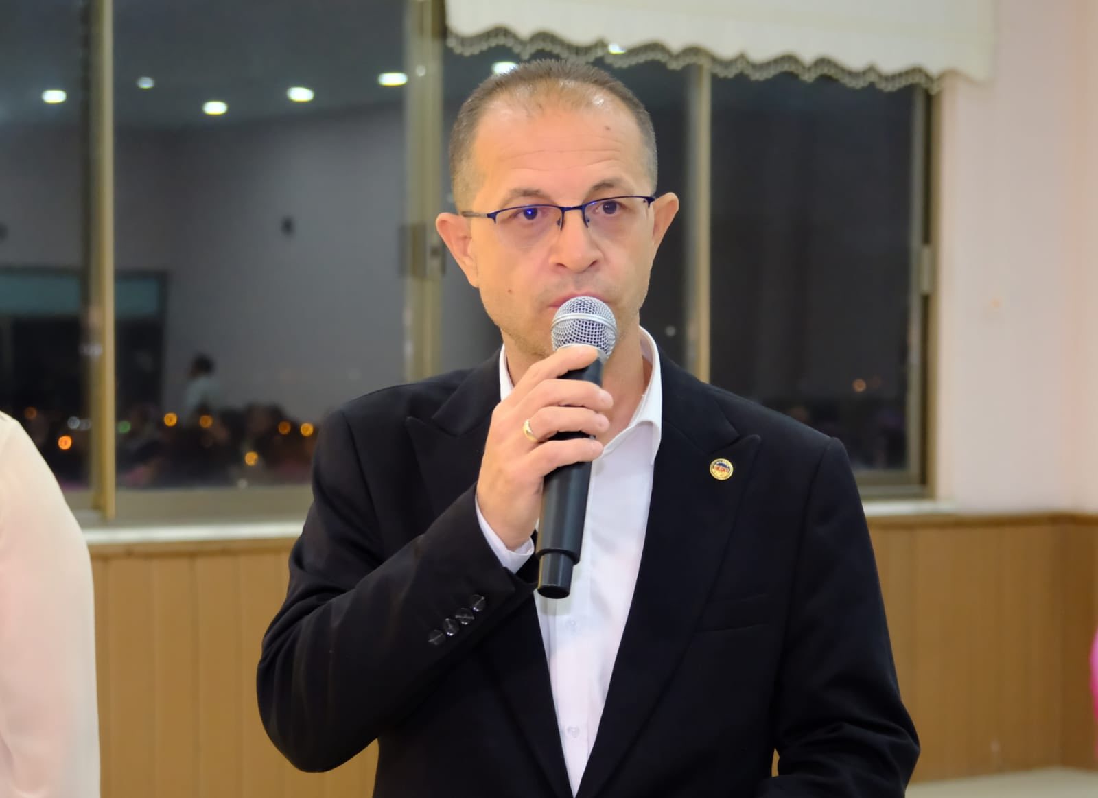 BAŞKAN DOĞANCA ÖZEL’E YAPILAN SALDIRIYI KINADI