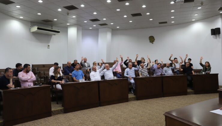 AK Parti ve MHP Reddetti, CHP Esnafa Nefes Aldırdı
